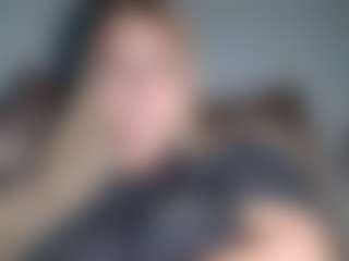 Live cam show with ScarlettRose72 - Bush on Soda Cam