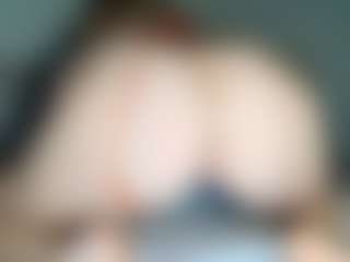 Live cam show with ScarlettRose72 - Bush on Mixed Magazine Live