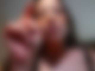 IngAiden MILF webcam performer live streaming