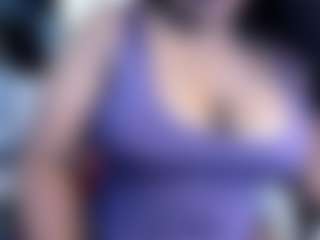 ashleylovexx's Live Sex Cam Show