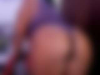 ashleylovexx's Live Sex Cam Show