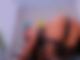Live cam show with KeilaFerrer - Tease on Camsoda