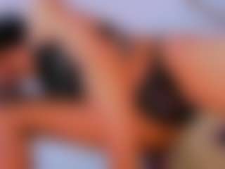 Live cam show with KeilaFerrer - Spank on madthumbs