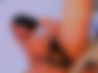 Live cam show with KeilaFerrer - Dirty Talk on madthumbs