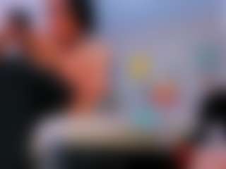Live cam show with KeilaFerrer - Smoking on Hubzter Live