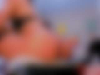Live cam show with KeilaFerrer - Smoking on xxxlivecams.org