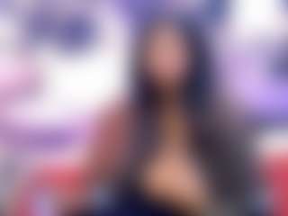 Live cam show with IndianVa - Asian Mature on AdultVida.com