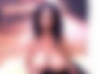 Live cam show with IndianVa - Flashing on studioflirtlive.com