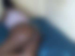 Live cam show with fancylulu - Ebony Lovense on Streamer API