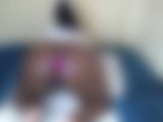 Live cam show with fancylulu - Black Lush on AdultVida.com