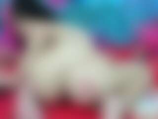 Live cam show with LARA-CROFT - Fullynaked on Chatstar