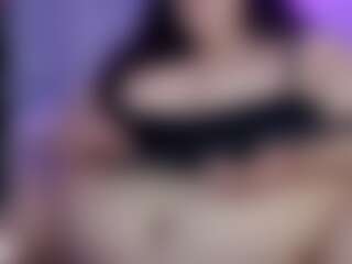 MissHurricane's Live Sex Cam Show