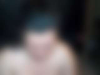 Live cam show with 18andHorny - Outdoor on EXY