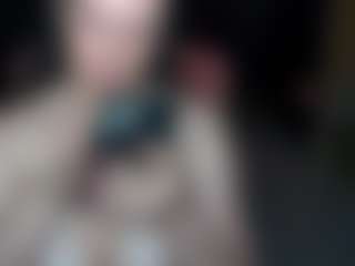 Live cam show with 18andHorny - Femdom on Lustler