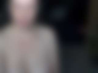 Live cam show with 18andHorny - Kinky on SinfulBabes