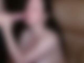Live cam show with 18andHorny - Athletic MILF on Pornisteam.com