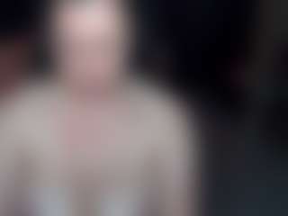 Live cam show with 18andHorny - Atm on Milfs Live