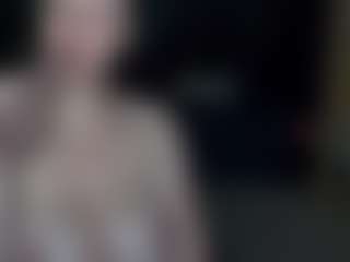 Live cam show with 18andHorny - Femdom on CamSodaAdn