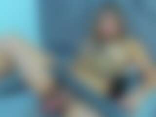 leah-thompson's Live Sex Cam Show