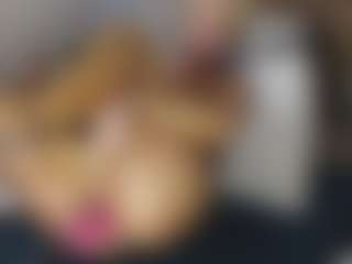 TaylorLove303's Live Sex Cam Show
