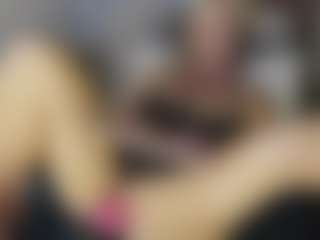 TaylorLove303's Live Sex Cam Show
