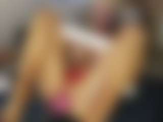 TaylorLove303's Live Sex Cam Show