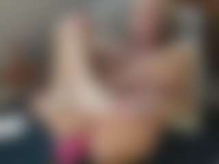 TaylorLove303's Live Sex Cam Show