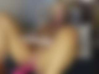 TaylorLove303's Live Sex Cam Show
