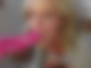 TaylorLove303's Live Sex Cam Show