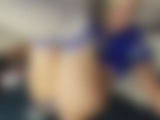 TaylorLove303's Live Sex Cam Show