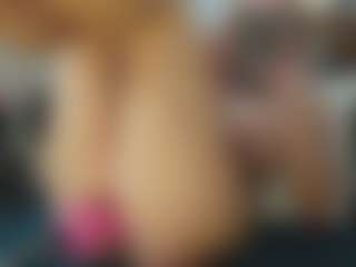 TaylorLove303's Live Sex Cam Show