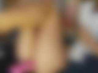 TaylorLove303's Live Sex Cam Show