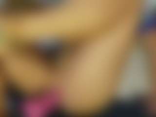 TaylorLove303's Live Sex Cam Show