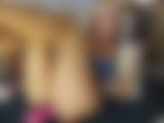 TaylorLove303's Live Sex Cam Show