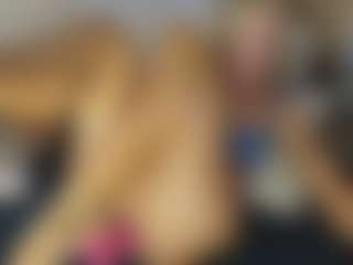 TaylorLove303's Live Sex Cam Show