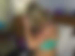 TaylorLove303's Live Sex Cam Show