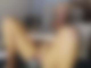 TaylorLove303's Live Sex Cam Show