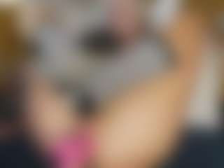 TaylorLove303's Live Sex Cam Show