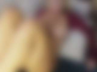 TaylorLove303's Live Sex Cam Show