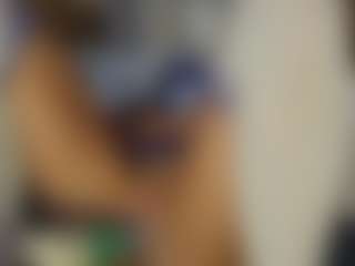 TaylorLove303's Live Sex Cam Show