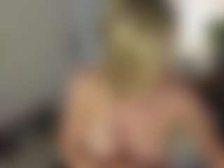 TaylorLove303's Live Sex Cam Show