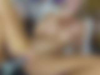 TaylorLove303's Live Sex Cam Show