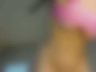 TaylorLove303's Live Sex Cam Show