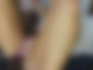 TaylorLove303's Live Sex Cam Show