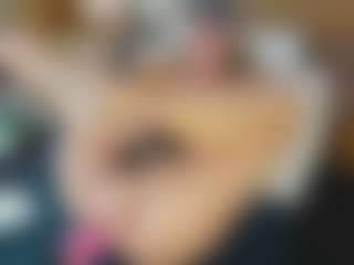 TaylorLove303's Live Sex Cam Show