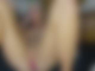 TaylorLove303's Live Sex Cam Show