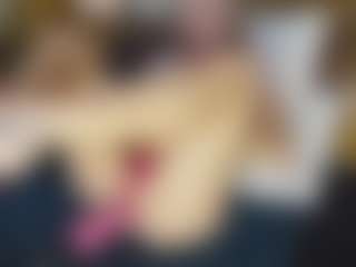 TaylorLove303's Live Sex Cam Show