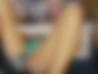 TaylorLove303's Live Sex Cam Show