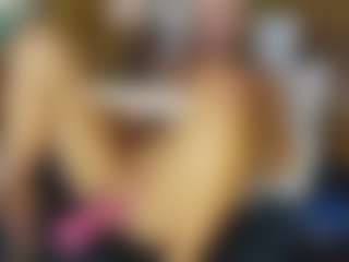 TaylorLove303's Live Sex Cam Show