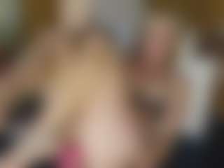TaylorLove303's Live Sex Cam Show